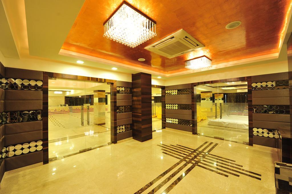 Inder Residency Hotel Ahmedabad Exterior photo